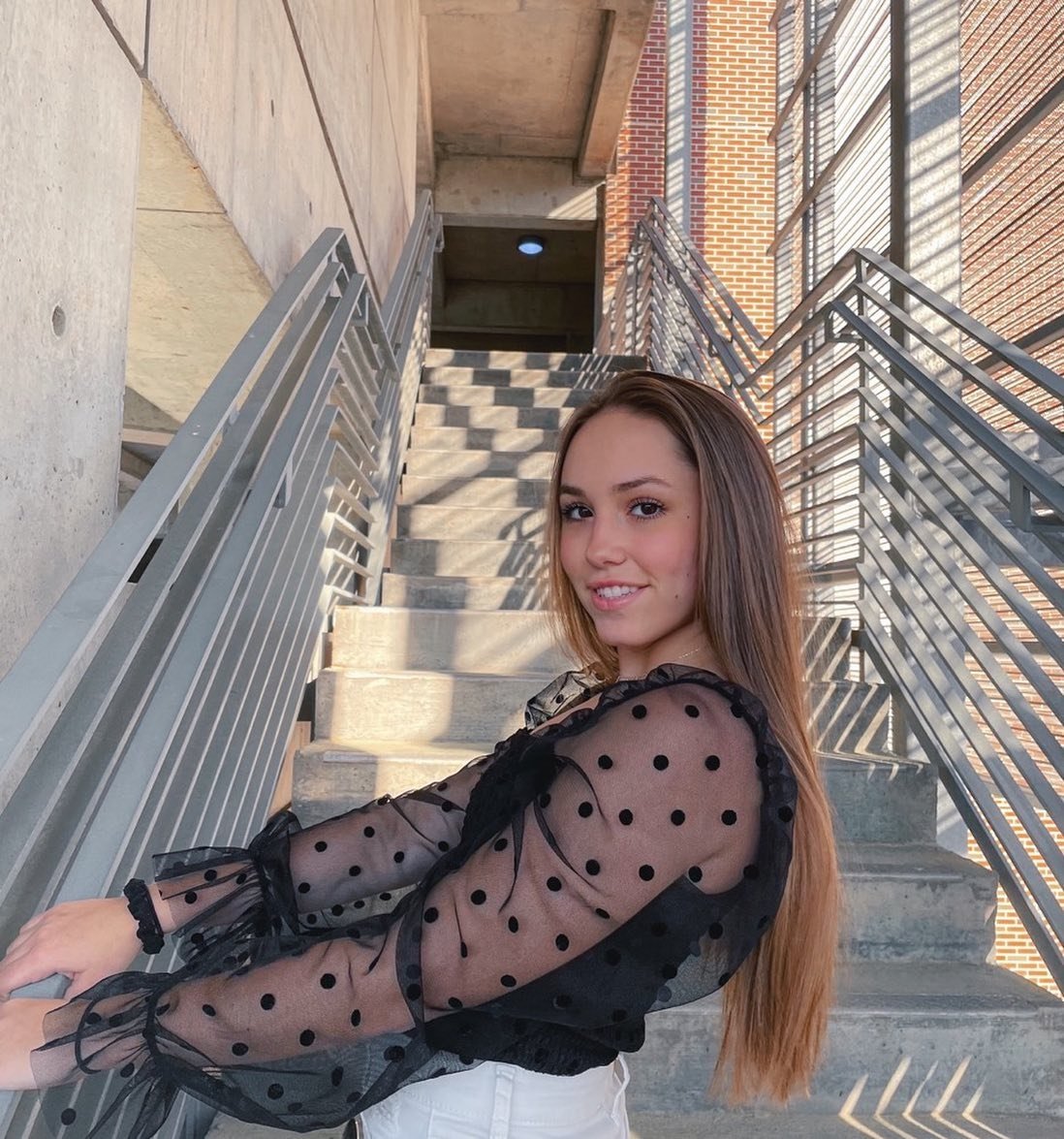 sneakynaughty de Valencia,España